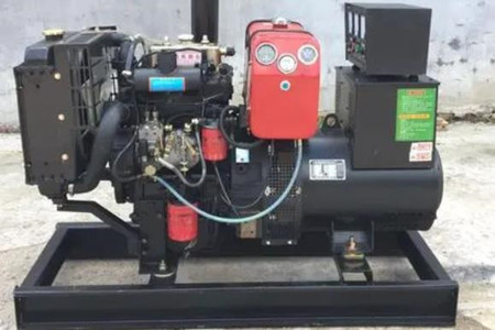 柴油發(fā)電機(jī)組新舊機(jī)油能一起用嗎？